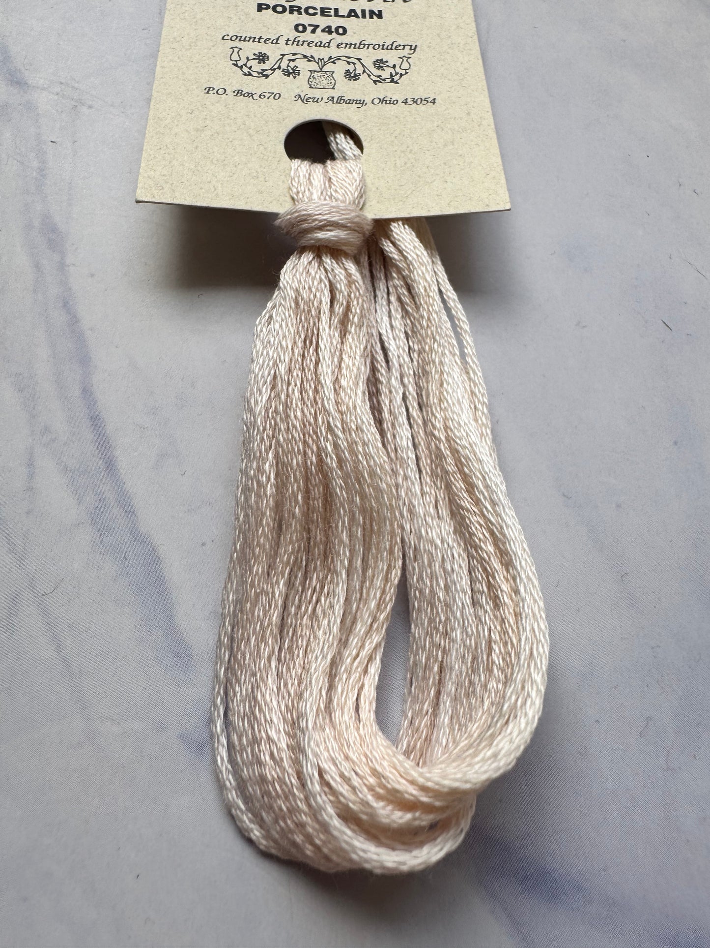Sampler Threads – Porcelain (0740) 5 Yards
