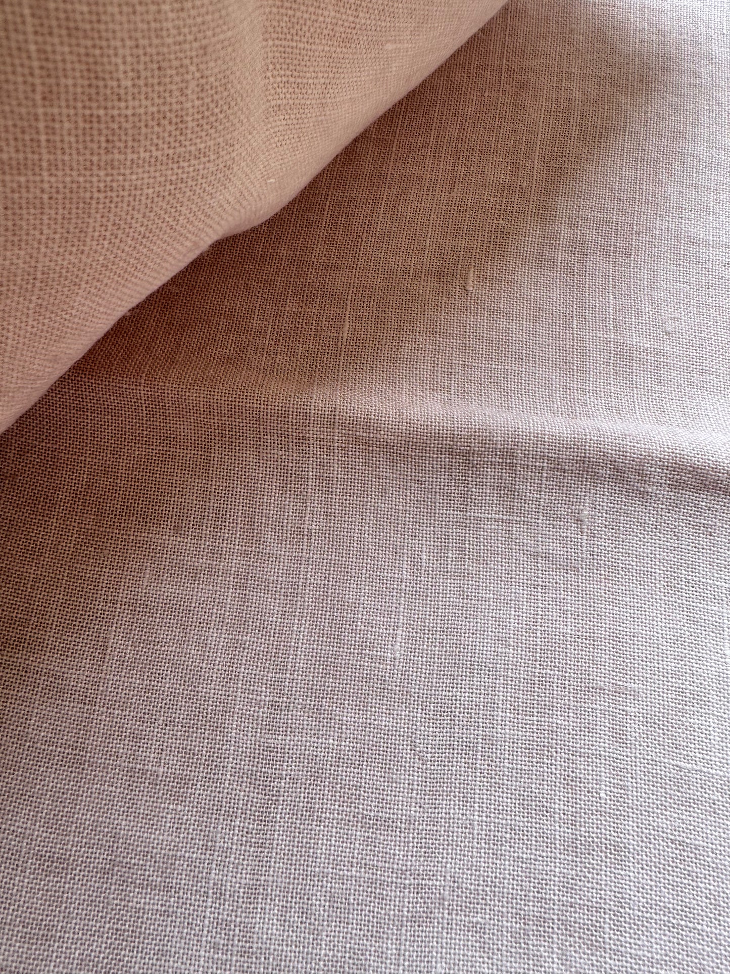 Weeks Dye Works – Rhyolite 32 Count Hand-Dyed Linen