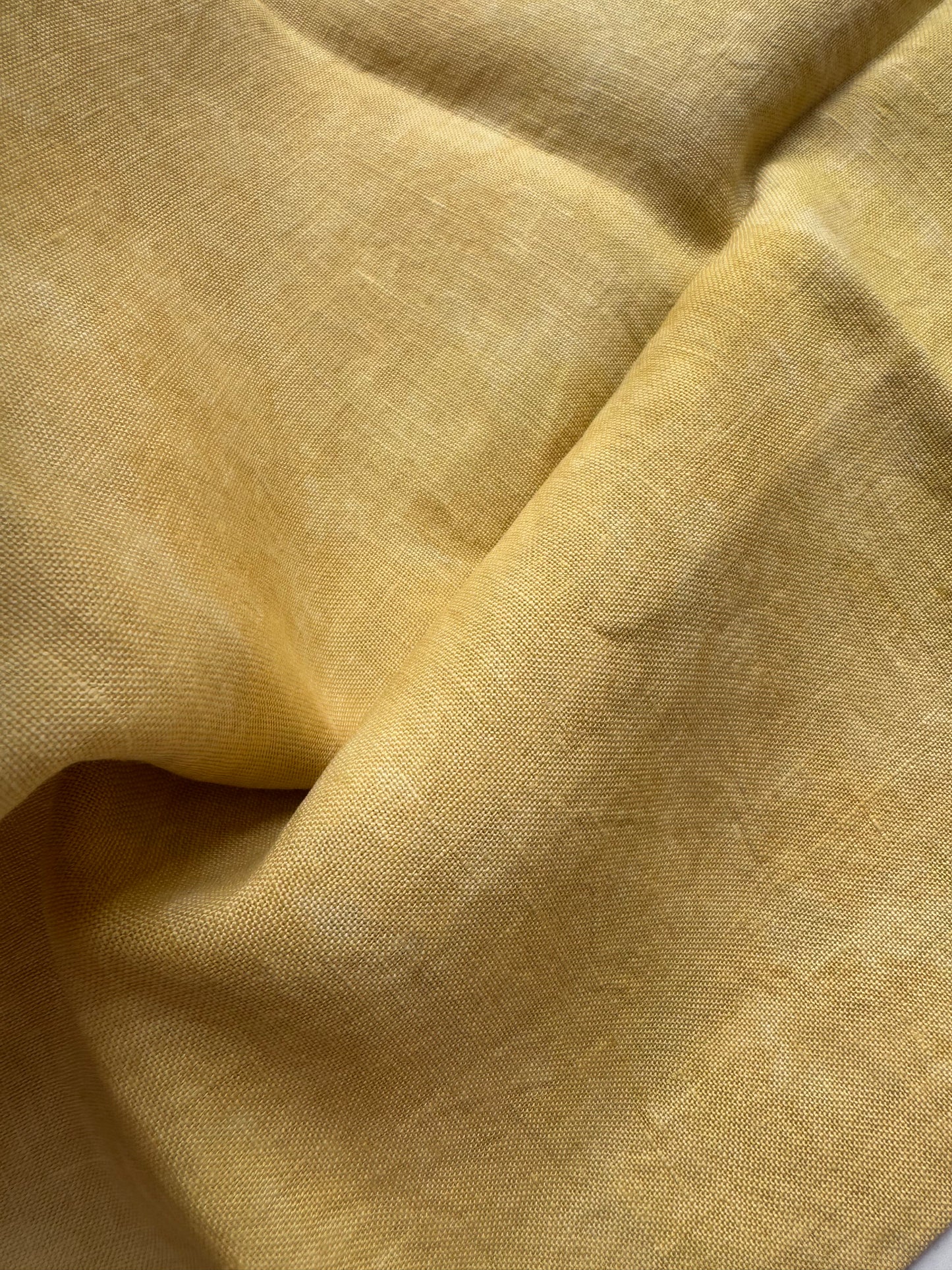 Fiber on a Whim – Wheat 40 Count 1/4 Yard Hand-Dyed Newcastle Linen