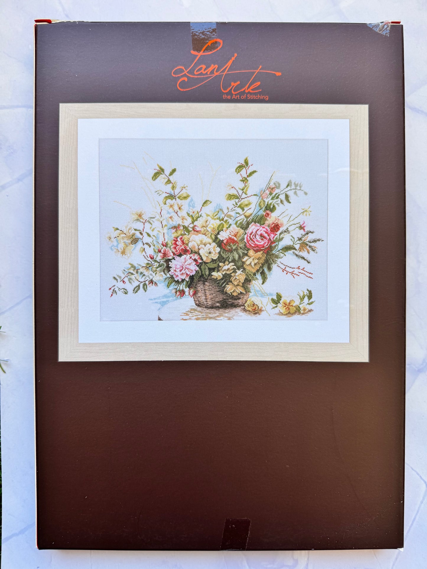 Bouquet of roses by LanArte Home and Garden Collection Counted cross stitch kit