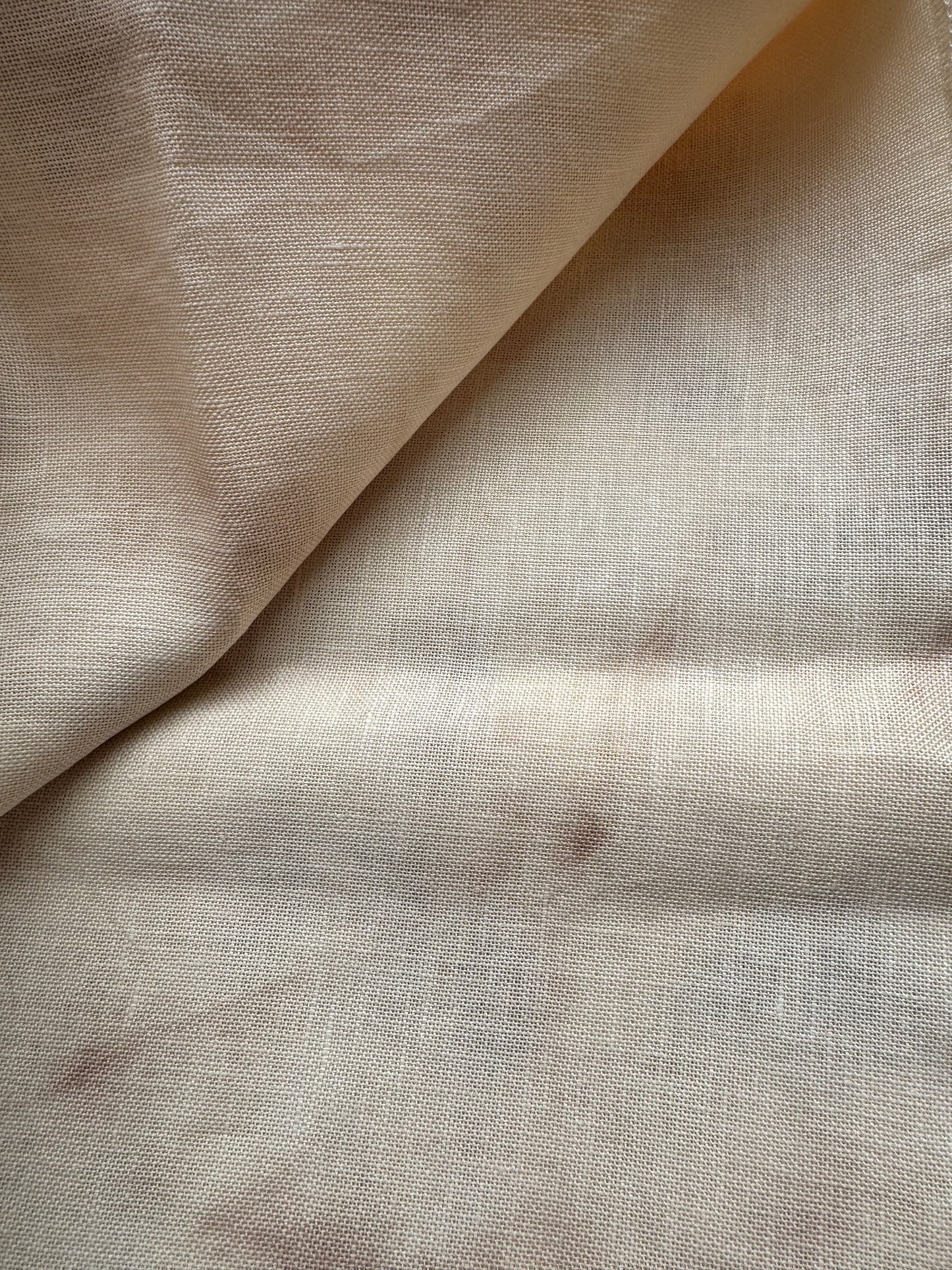 Tabbycat – Creme Brulee 32 Count 1/2 Yard Hand-Dyed Linen