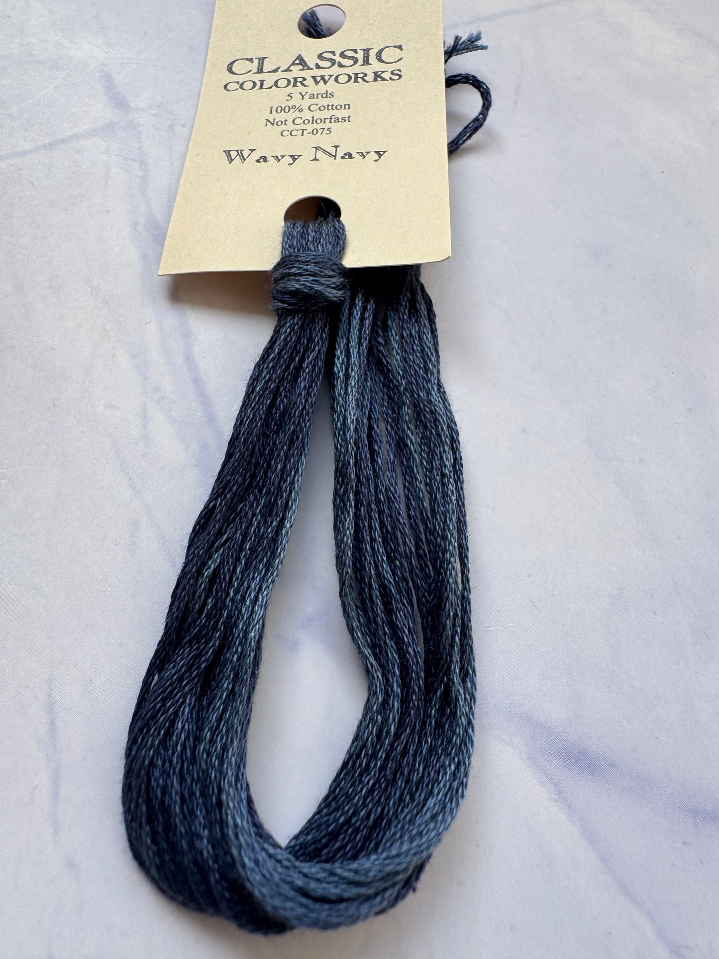 Classic Colorworks - Wavy Navy (075) 5 Yards